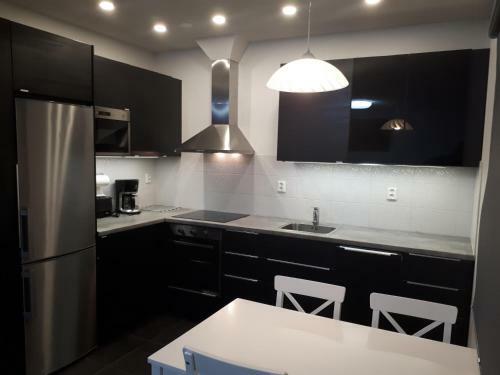 Modern Slope Apartment