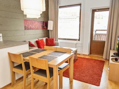 Holiday Home Ski Chalet 7306