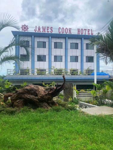 James Cook Hotel