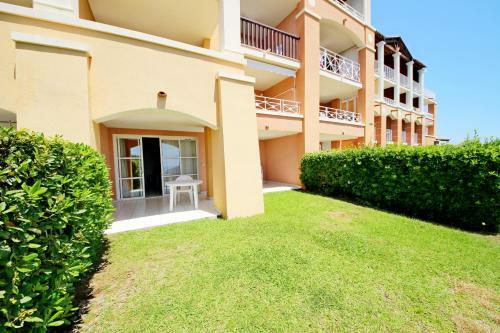 Apartamento 2m N3 011 Rdj - 221la