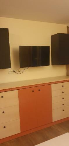 Apartamento 2m E1 213 - 354la