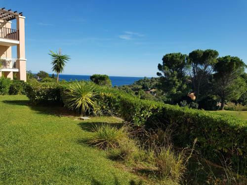Apartamento 3m F2 005 - 360la