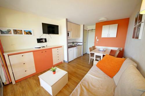 Apartamento 2m V3 121 - 365la