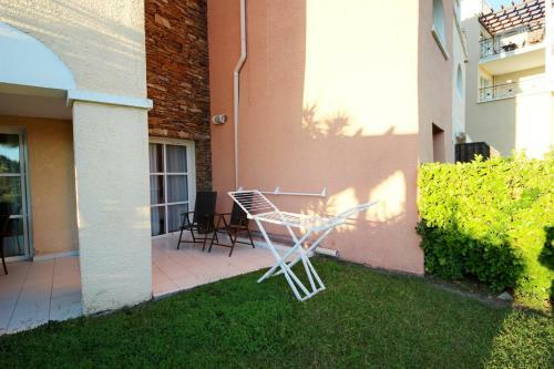 Apartamento 2m - C6 016 - 403la