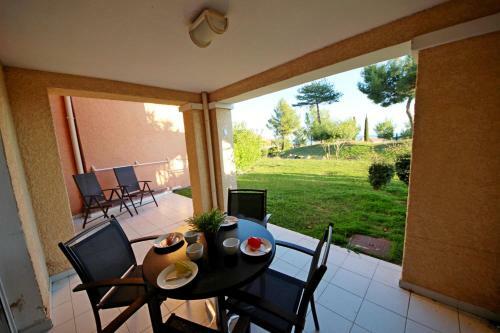 Apartamento 2m - C6 016 - 403la