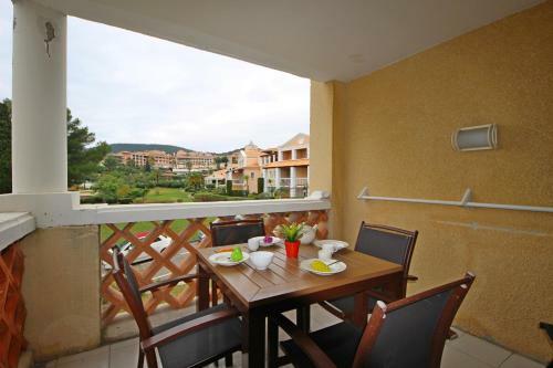 Apartamento 2a - R0 142 - 404la