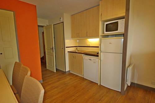 Apartamento 3m - R0 145 - 447la