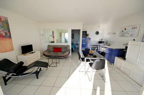 Apartamento 2m O4 023 - 372la