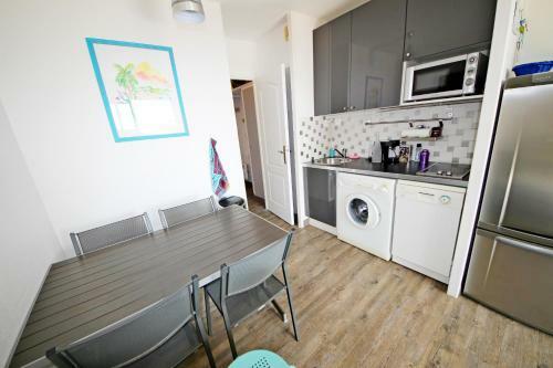 Apartamento 1m C8 245 - 371la