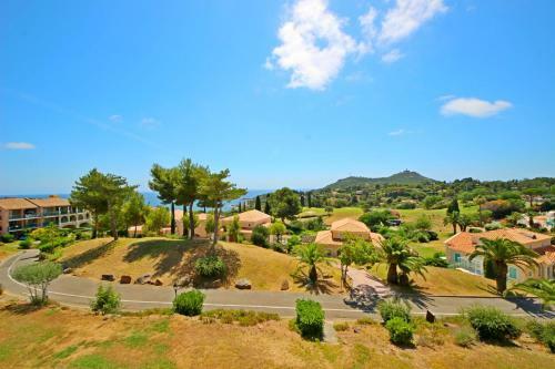 Apartamento 1m C8 245 - 371la