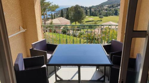 Apartamento 1m C8 245 - 371la