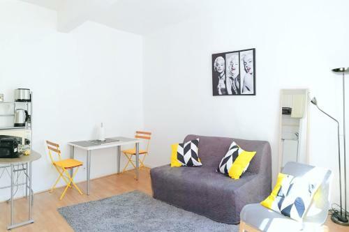 Apartamento Bremon Furnished Studio