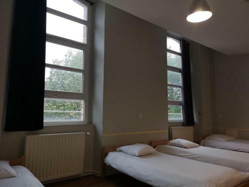 Albergue Auberge de Jeunesse Hi Amiens