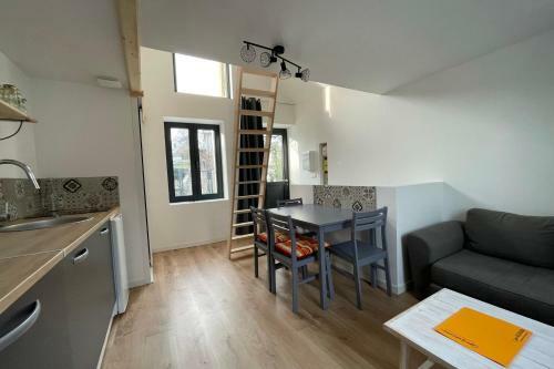 Maison Dans L'hyper Centre D'amboise Avec Terrasse