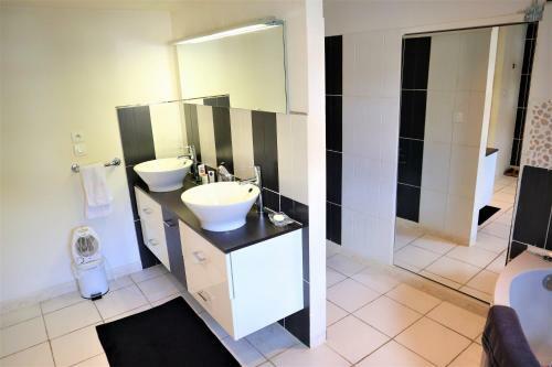 Magnifique Villa Proven�ale � Antibes