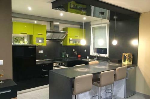 Apartment With 2 Bedrooms In Apach With Balcony And Wifi