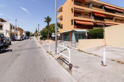 Apartamento C�res Furnished Flat