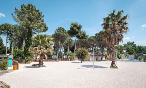Camping Taxo Les Pins **** - Maeva