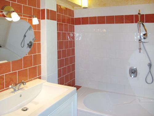 Holiday Home Les Espouveries - Aup100