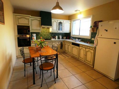 G�te Audignon, 4 Pi�ces, 6 Personnes - Fr-1-360-415