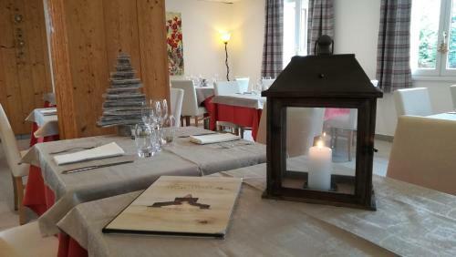 Hotel H�tel Restaurant Les Tilleuls
