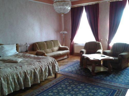 Hotel Rezydencja Jank�w