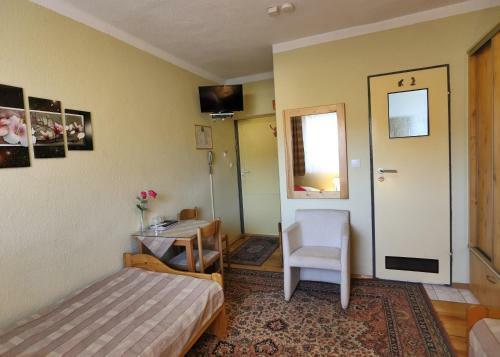 Hostal Pensjonat Tara