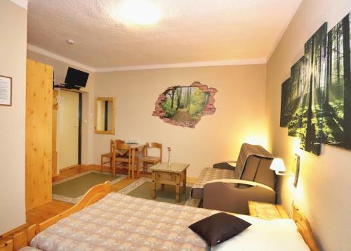 Hostal Pensjonat Tara