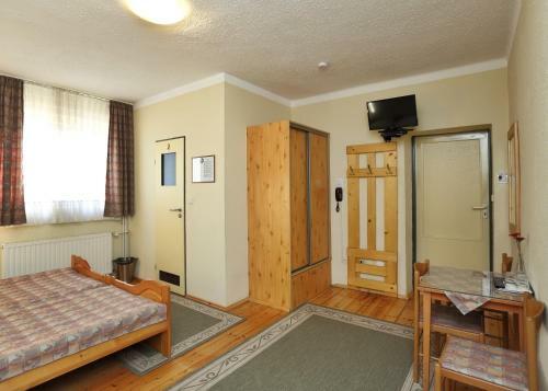 Hostal Pensjonat Tara