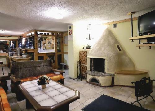 Hostal Pensjonat Tara