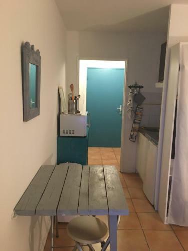 Apartamento Nice Studio With Garden In Avignon