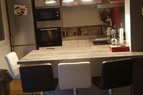 Apartamento Large Flat With Balcony Avignon