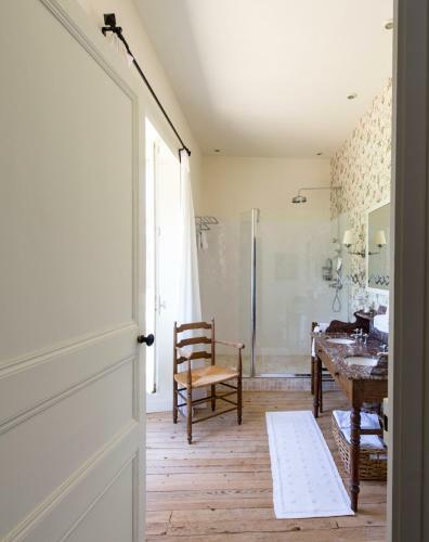 Avoise Chateau Sleeps 14 Pool Wifi