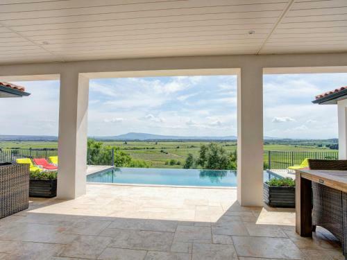 Modern Villa In Azille With Private Pool And Jacuzzi