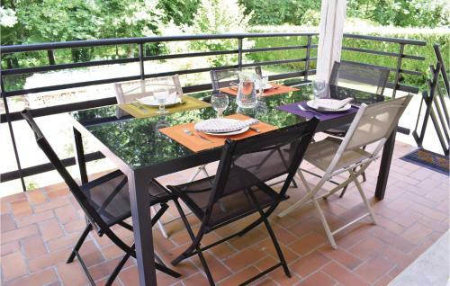 Four-bedroom Holiday Home In Bagnoles de L'orne