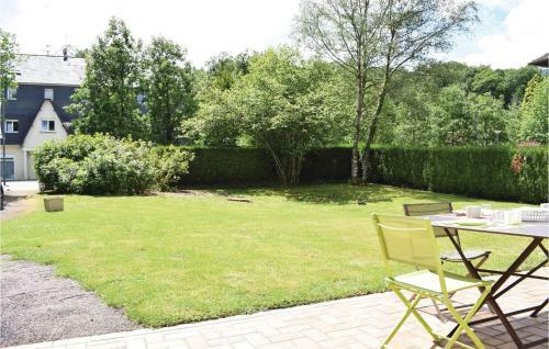 Four-bedroom Holiday Home In Bagnoles de L'orne