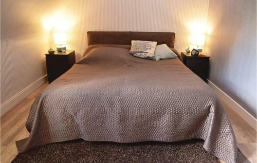 Four-bedroom Holiday Home In Bagnoles de L'orne