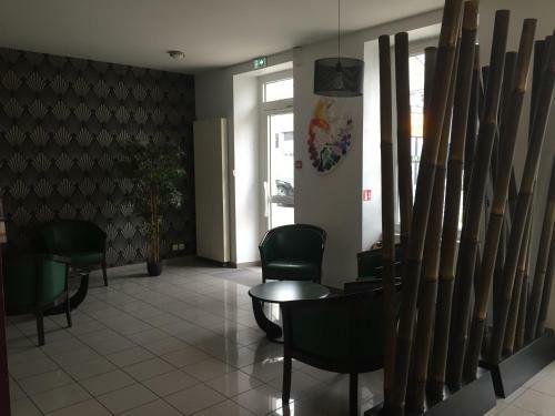 Hotel H�tel Restaurant La Boule D'or