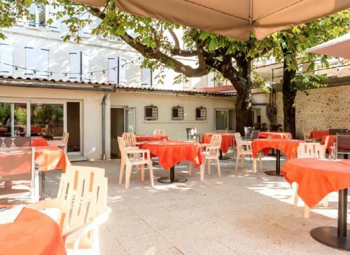 Hotel H�tel Restaurant La Boule D'or