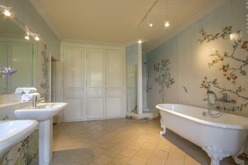 Ch�teau de Monceaux 5mn de Bayeux Proche Mer