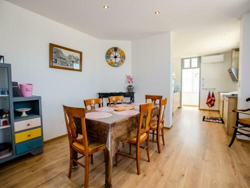 G�te Bar-sur-aube, 4 Pi�ces, 6 Personnes - Fr-1-543-152