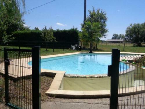 G�te Benquet, 3 Pi�ces, 4 Personnes - Fr-1-360-433