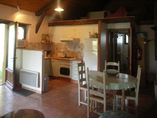 G�te Benquet, 3 Pi�ces, 4 Personnes - Fr-1-360-433