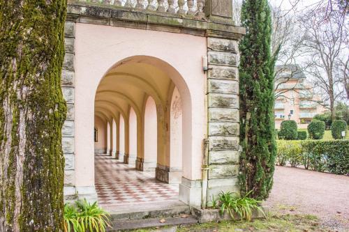 Guestready - Spacious Apartment With Terrace Pools