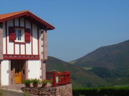 G�te Bidarray, 4 Pi�ces, 6 Personnes - Fr-1-384-629