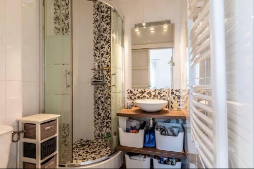 Charming Flat With Terrace 500m From The Beach