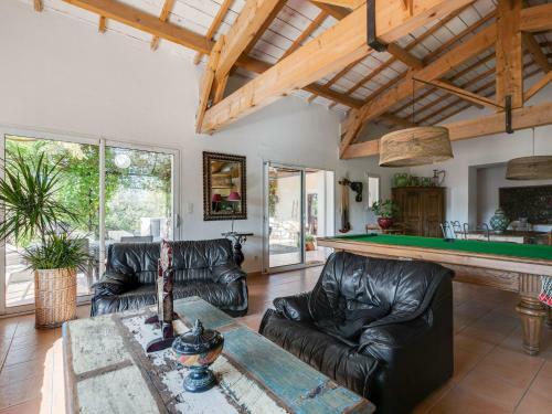 Holiday Home Offeing Greenery And Private Pool