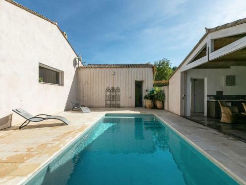 Holiday Home Offeing Greenery And Private Pool