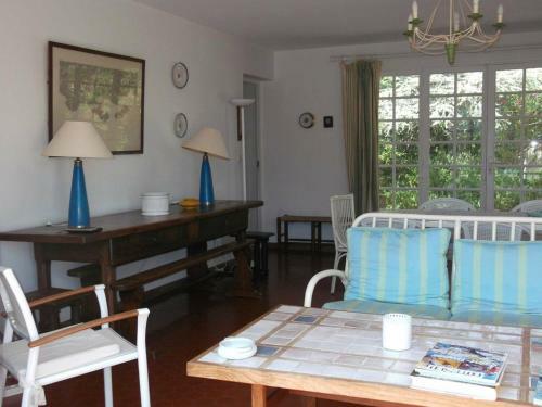 Maison Bormes-les-mimosas, 9 Personnes - Fr-1-610-53