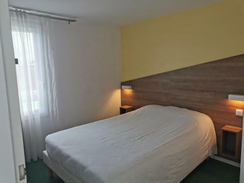 Fasthotel Paris Ouest Bouafle